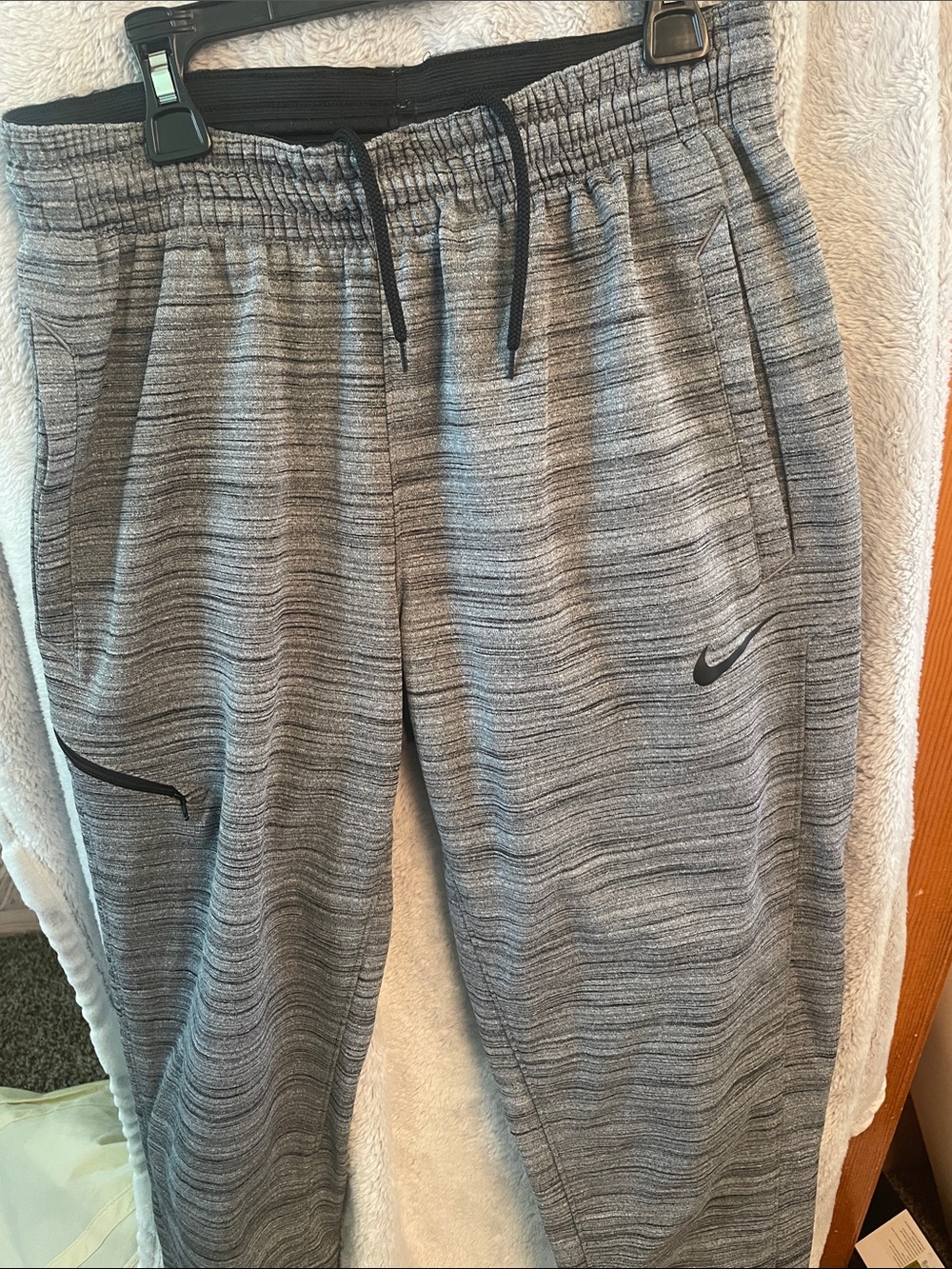Nike Gray Heather Striped Athletic Joggers